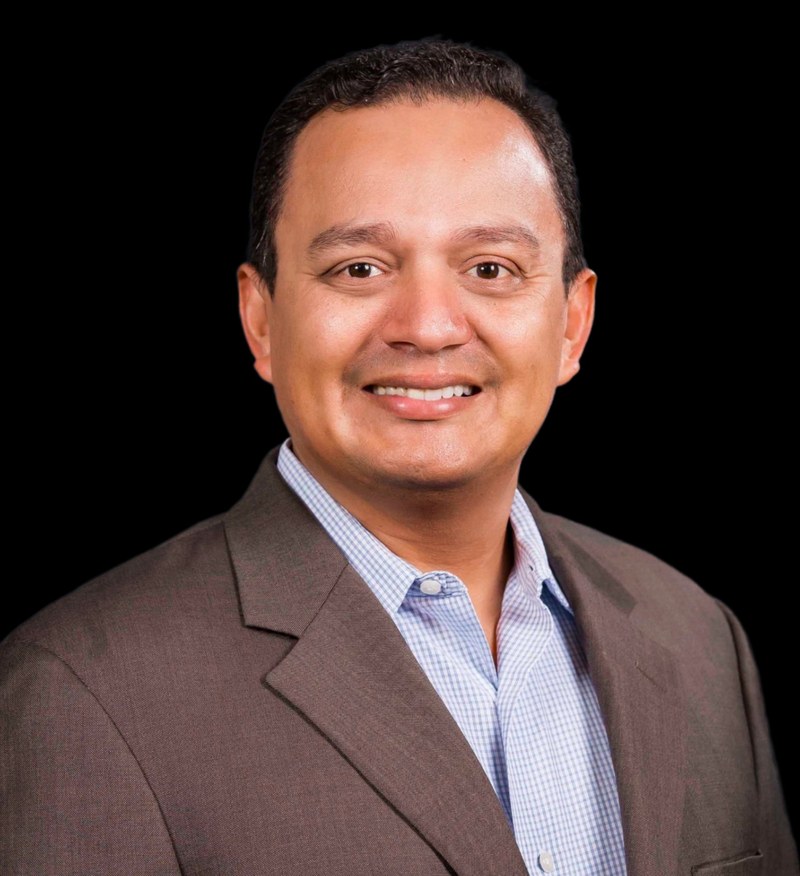 Alvaro Castillo — Licensed Real Estate Agent, Long Beach CA
